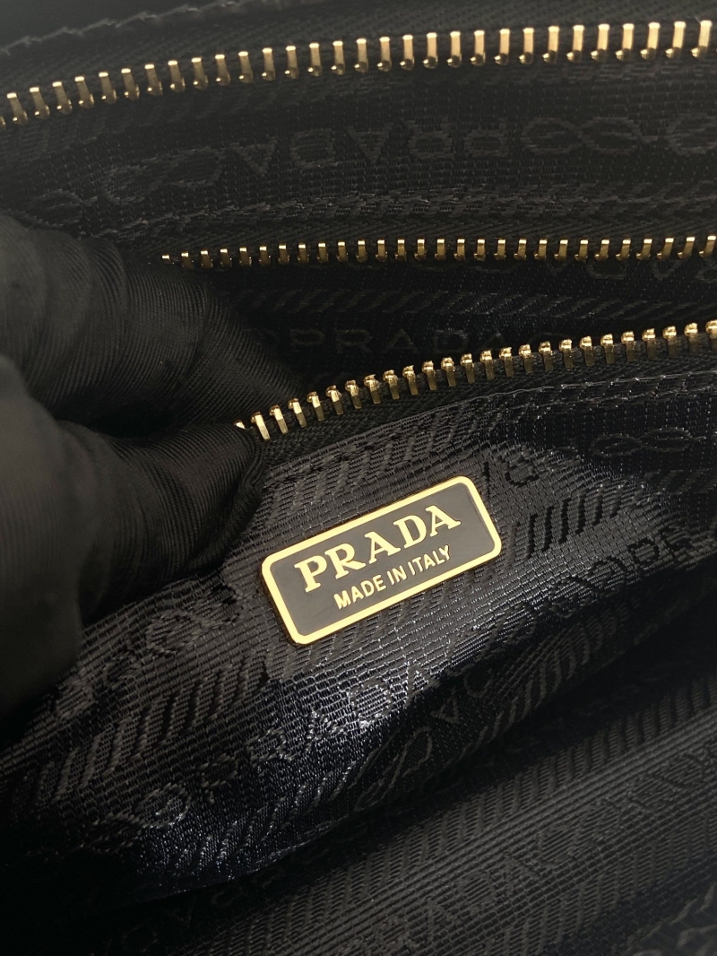 Pra*a satchel bags